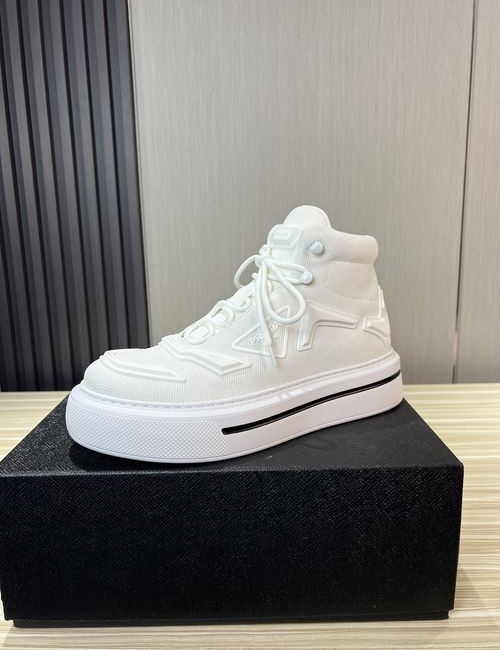 Prada Flying Woven Leather Lining Sneakers