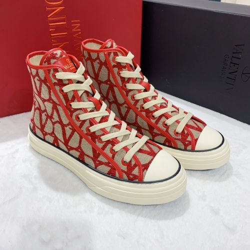Valentino Totaloop Logo Canvas Casual Sneakers