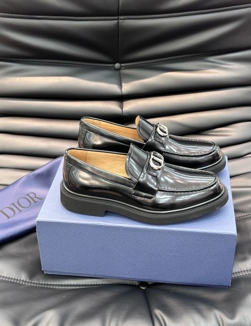 Christian Dior CD Cowhide Leather Loafers With Logo