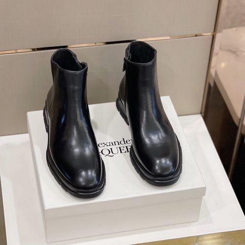 McQueen High-top Leather Casual Boots