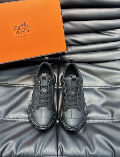 Hermes Layered Leather Casual Sneakers With Rubber Sole