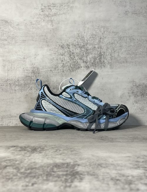 Balenciaga 3XL Syede Distressed Chunky Sneaker