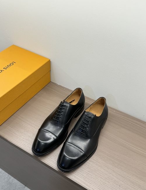 Louis Vuitton LV Cowhide Leather Formal Oxford Shoes