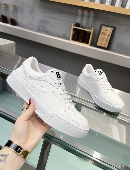 Dolce & Gabbana DG Stitched Low-top Flat Sneakers