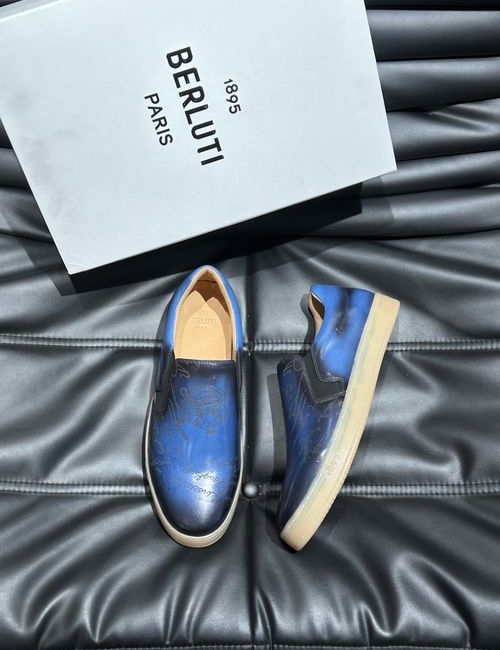 Berluti Calfskin Casual Shoes Rubber Sole Embossed Pattern