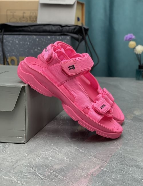 Balenciaga Breathable Beach Sandals Soft TPU Sole