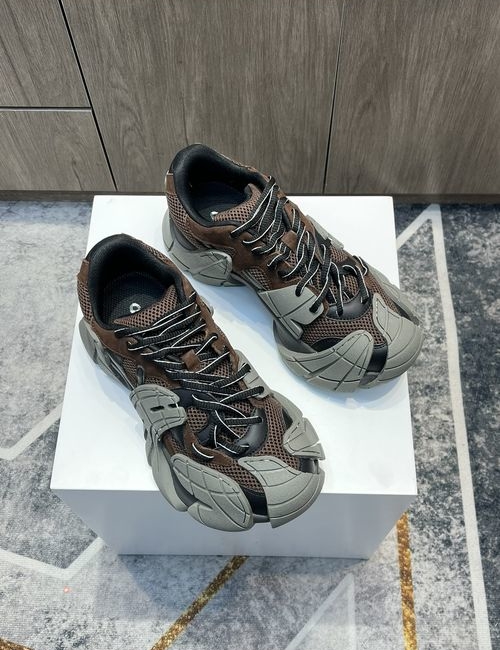 Camperlab Tormenta Sustainable Material Cushioned Shoes