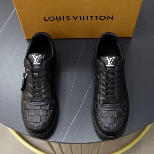 Louis Vuitton LV Top Grade Leather Casual Sneakers
