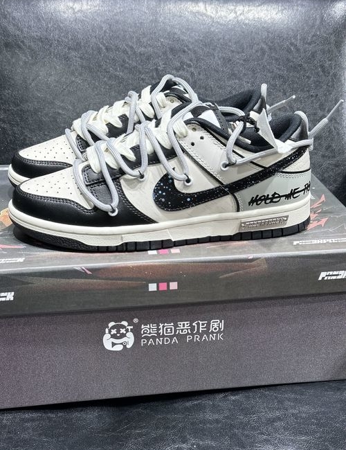 Nike Dunk Low Black White Vintage Sneakers