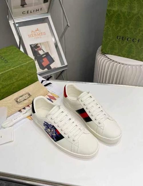 Gucci Classic Leather Casual Sneakers
