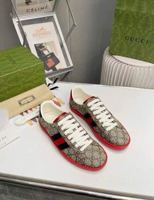 Gucci Classic Leather Casual Sneakers