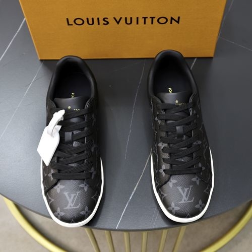 Louis Vuitton LV Top Grade Leather Casual Sneakers