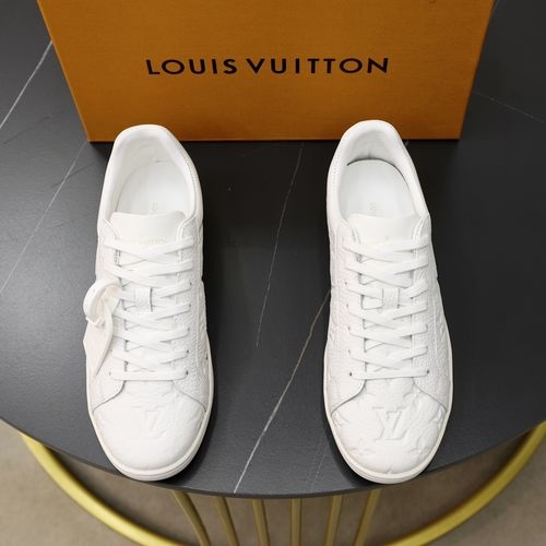 Louis Vuitton LV Top Grade Leather Casual Sneakers