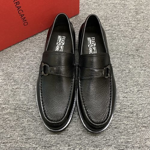 Ferragamo Leather Shoes With Opened Bead Cowhide