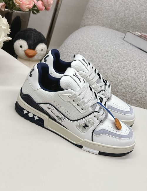 Louis Vuitton LV Silk Cowhide Casual Sneakers