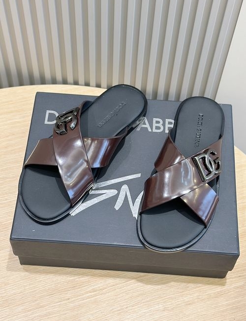 Dolce & Gabbana DG Logo Embossed Cowhide Slides