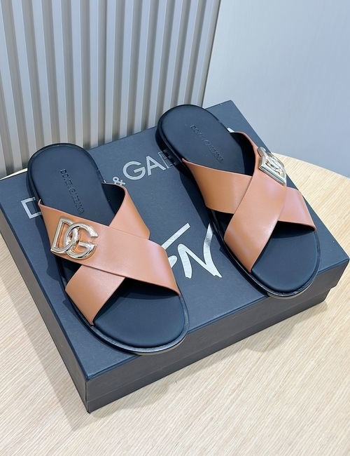 Dolce & Gabbana DG Logo Embossed Cowhide Slides