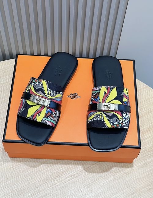 Hermes Leather Upper Slides With Leather Outsole