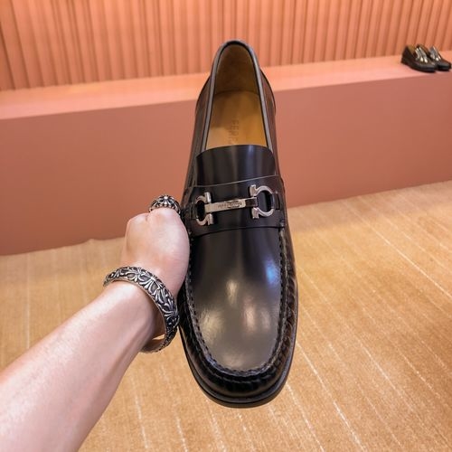 Louis Vuitton LV Premium Fabric Footwear Cowhide Lining Leather Outsole