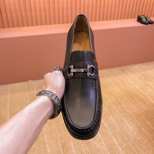 Louis Vuitton LV Premium Fabric Footwear Cowhide Lining Leather Outsole