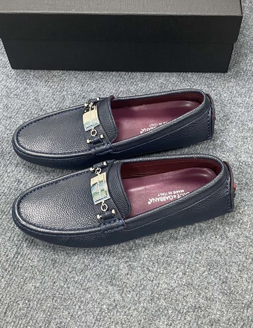 Dolce & Gabbana DG Leather Casual Loafers With Rubber Sole