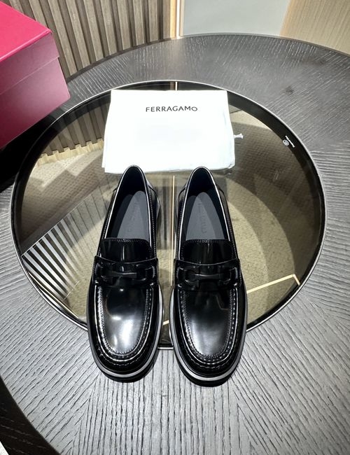 Ferragamo Gancio Buckle Leather Moccasins