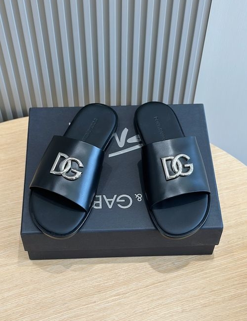 Dolce & Gabbana DG Logo Embossed Cowhide Slides