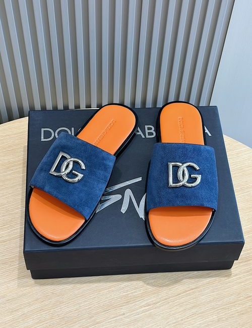 Dolce & Gabbana DG Logo Embossed Cowhide Slides