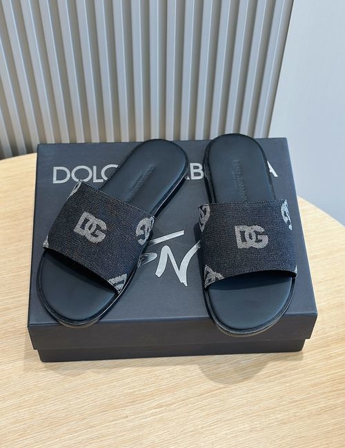 Dolce & Gabbana DG Logo Embossed Cowhide Slides