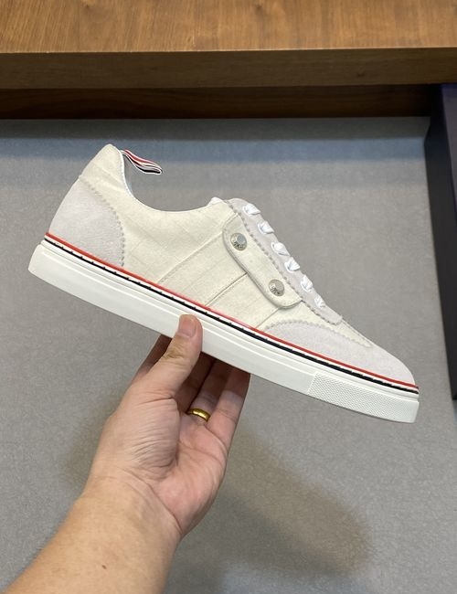 Thom Browne Low-top Casual Sneakers Stripe Detail Leather Upper