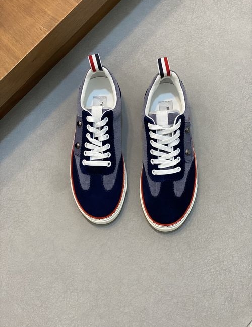 Thom Browne Low-top Casual Sneakers