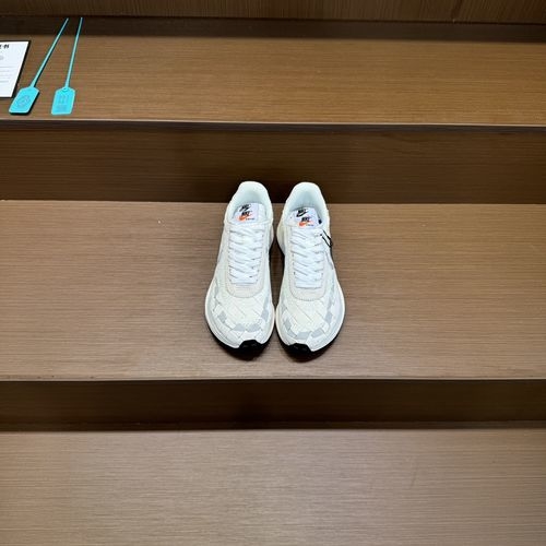 Nike VaporWaffle 3.0 Casual Sneakers