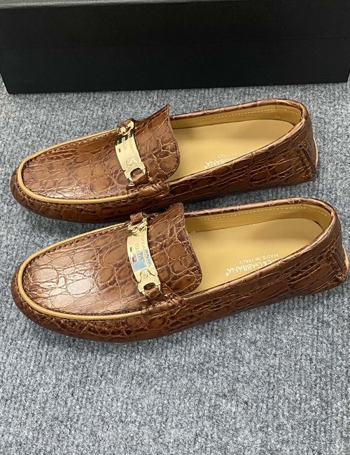 Dolce & Gabbana DG Leather Casual Loafers With Rubber Sole
