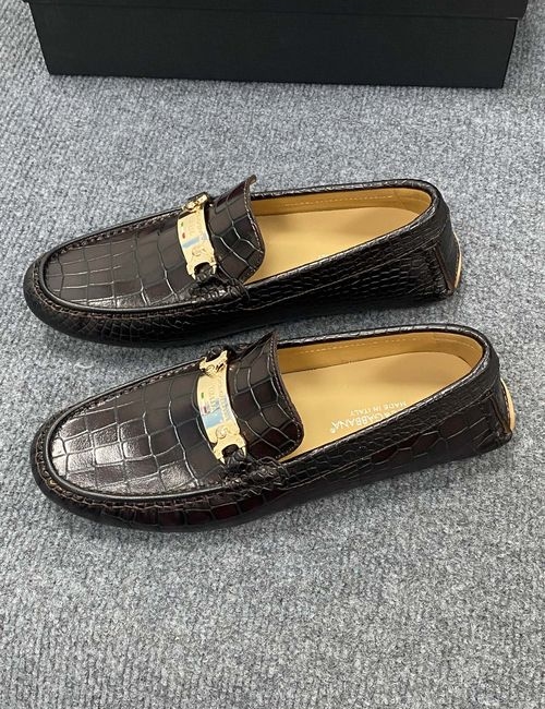 Dolce & Gabbana DG Leather Casual Loafers With Rubber Sole
