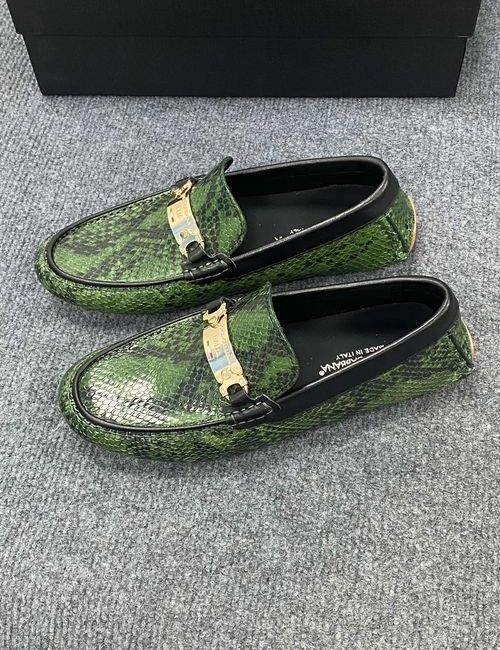 Dolce & Gabbana DG Leather Casual Loafers With Rubber Sole