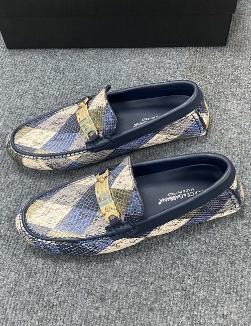 Dolce & Gabbana DG Leather Casual Loafers With Rubber Sole
