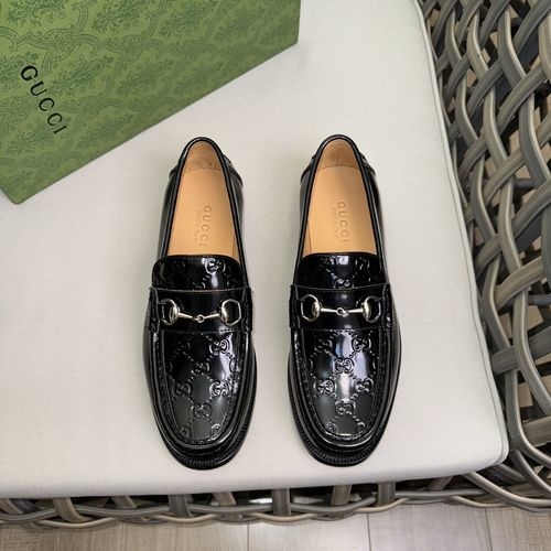 Gucci Horsebit Loafers With Leather Sole