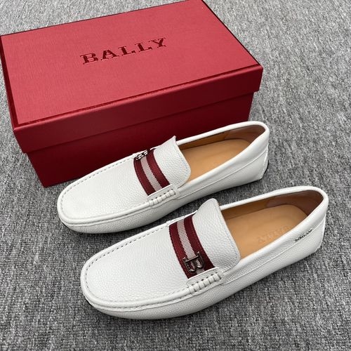 Bally Litchi Grain Leather Slip On Sneakers