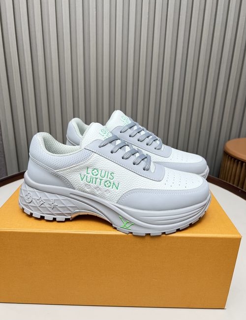 Louis Vuitton LV Discovery Casual Sneakers