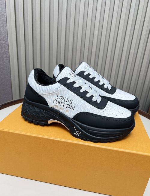 Louis Vuitton LV Discovery Casual Sneakers
