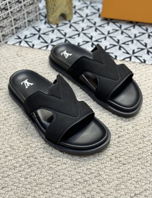 Louis Vuitton LV Slippers Embossed Logo Leather Upper Comfortable