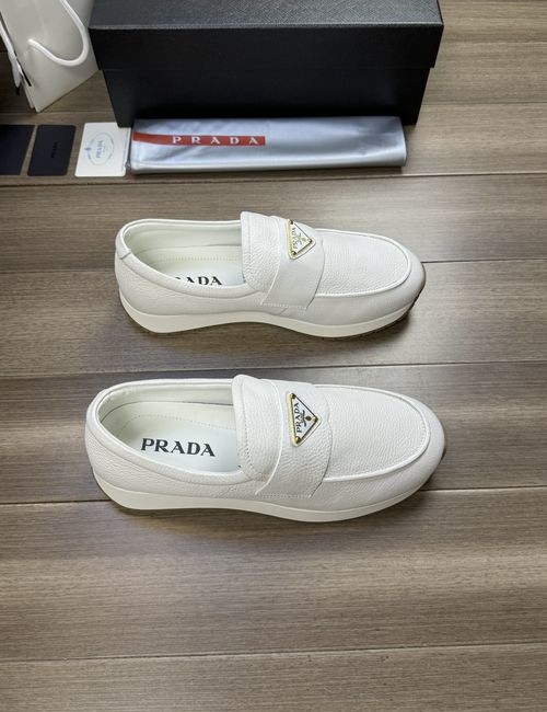 Prada Grained Cowhide Leather Dress Shoes