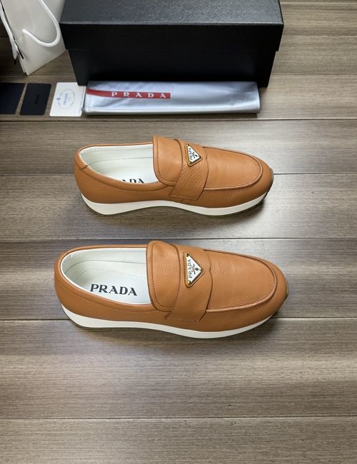 Prada Grained Cowhide Leather Dress Shoes