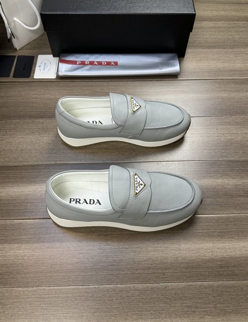 Prada Grained Cowhide Leather Dress Shoes