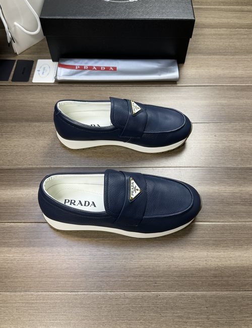 Prada Grained Cowhide Leather Dress Shoes