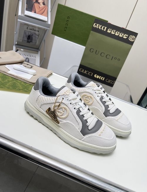 Gucci Vintage Retro Double G Logo Sneakers