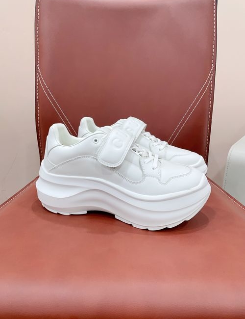 Gucci Rhyton Vintage Leather Casual Sneakers