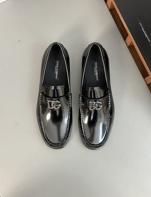 Dolce & Gabbana DG Leather Moccasin Loafer With DG Logo Accent
