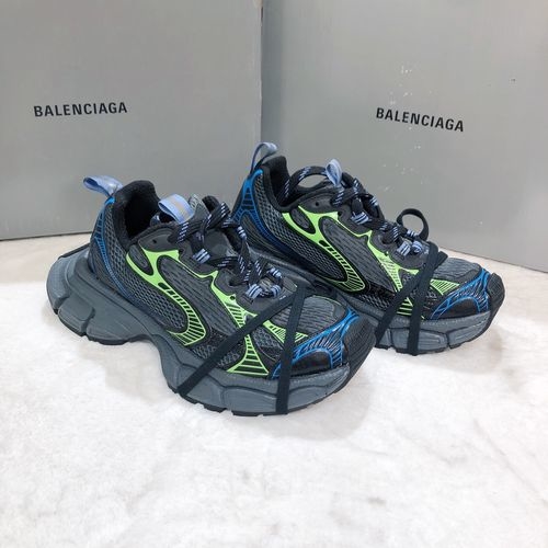 Balenciaga Glow-in-the-dark Vintage 3XL Sneakers