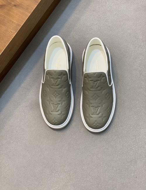 Louis Vuitton LV Calfskin Embossed Logo Casual Shoes